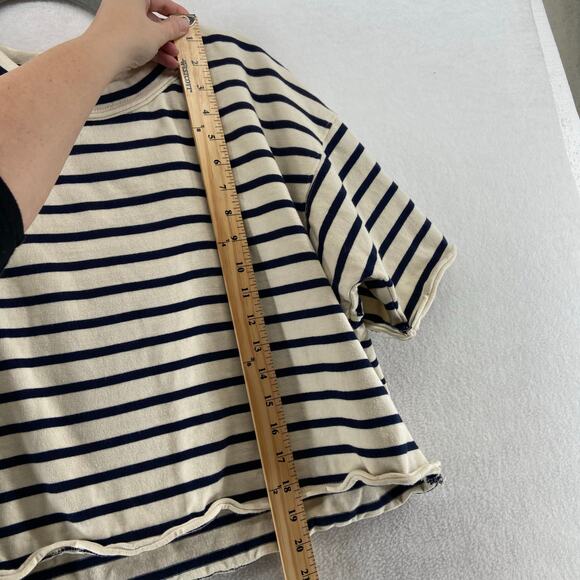 Olive & Bette's Stripe Short Sleeve Tee Top Size Small - Picture 6 of 6